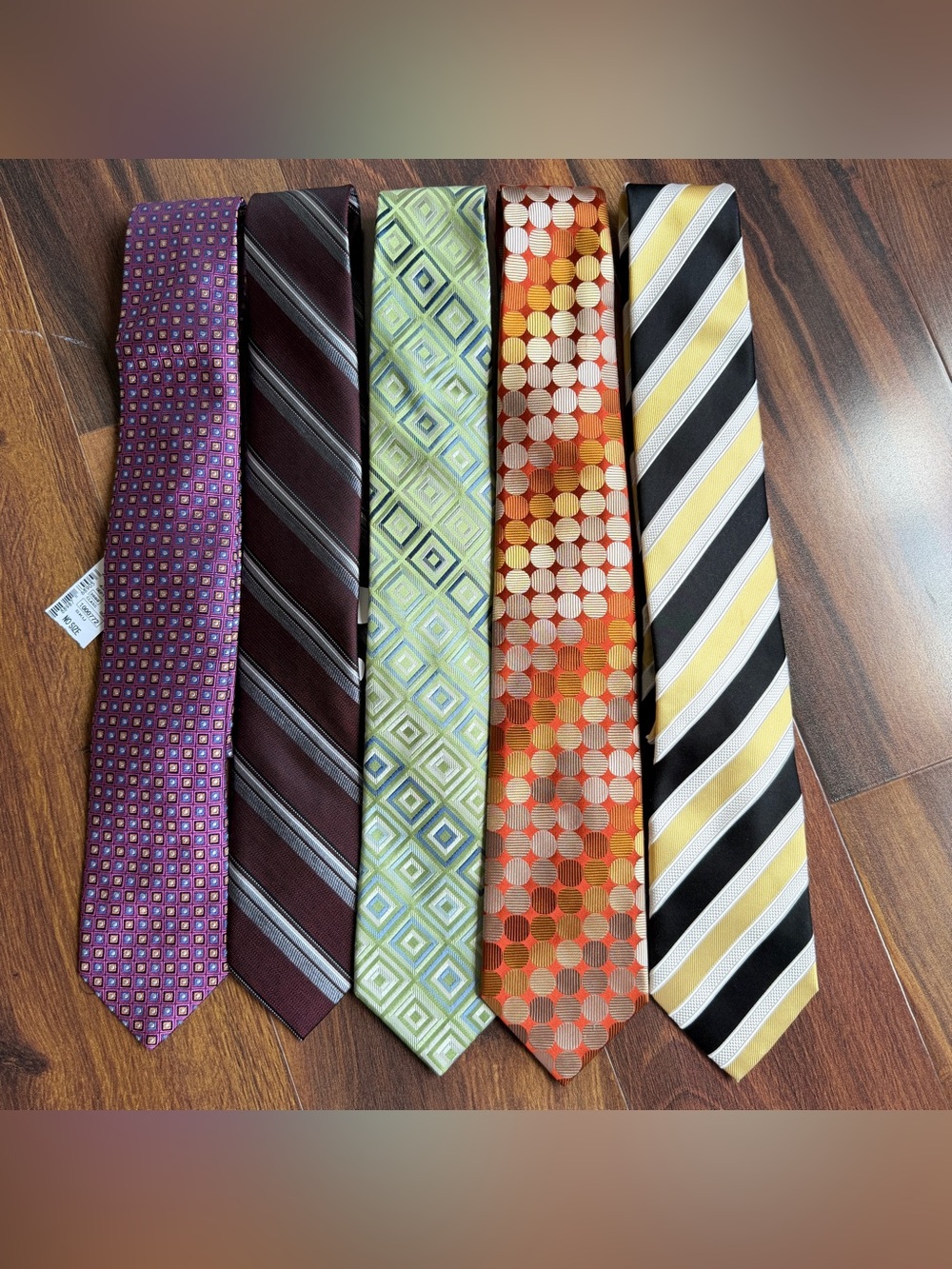 Bundle Of 5 100% Silk Ties Mix NWT Used Cremieux Trump Kors BCBG Pronto Uomo